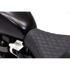 Corbin T-SP2-9-23-G Classic Gunfighter Seat For Triumph Speed Twin 900 (2023-) -Scootik Bike Shop corbin t sp2 9 23 g classic gunfighter seat image4
