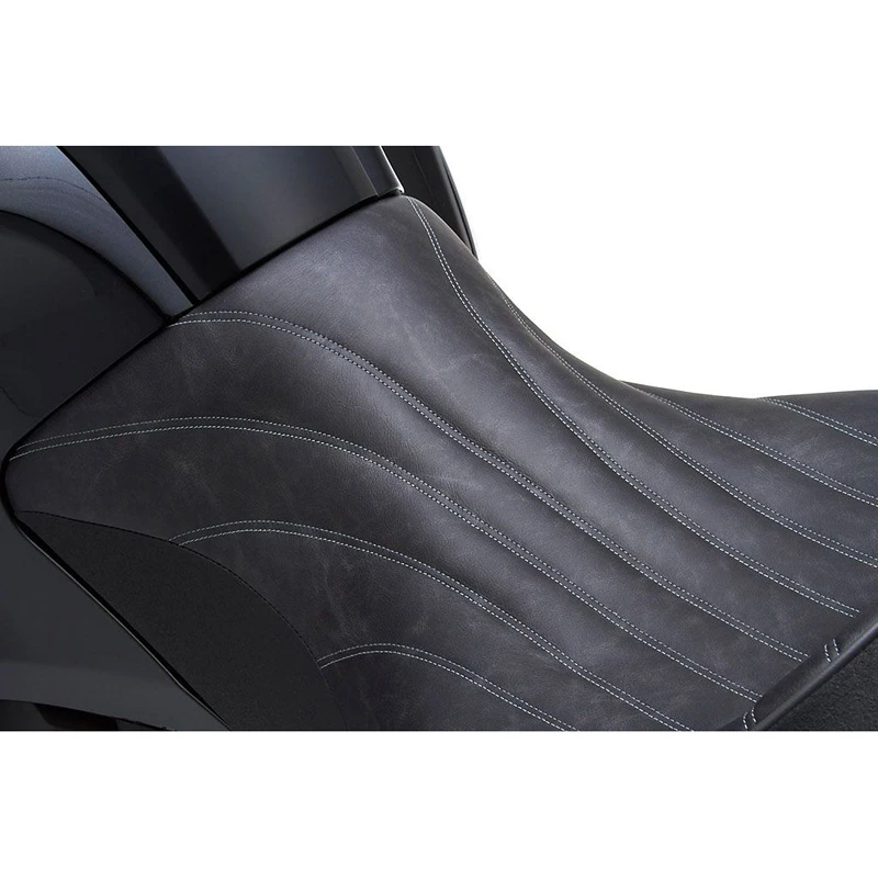 Corbin T-TRY-15 Dual Touring Seat, No Heat For Triumph Trophy SE (2015-2018) 9 Corbin T-TRY-15 Dual Touring Seat, No Heat For Triumph Trophy SE (2015-2018) - Image 7