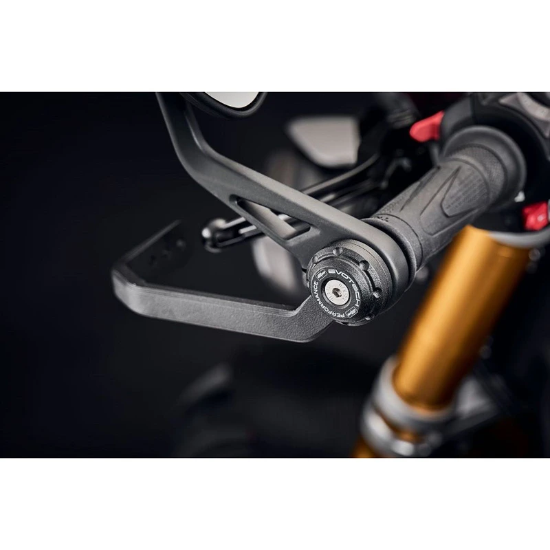 Evotech PRN014335-014574-015506 Brake/Clutch Guard Kit For Triumph Speed Triple 1200 RS '21- 7 Evotech PRN014335-014574-015506 Brake/Clutch Guard Kit For Triumph Speed Triple 1200 RS '21- - Image 5
