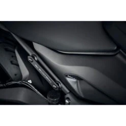 Evotech PRN015433 Footpeg Blanking Plates For Triumph Trident '21- -Scootik Bike Shop evotech prn015433 footpeg blanking plates image4