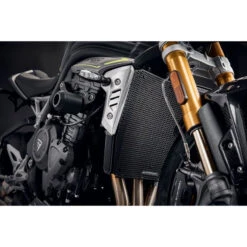 Evotech PRN015488 Radiator Guard, Black For Triumph Speed Triple 1200 RS '21- 11 Evotech PRN015488 Radiator Guard, Black For Triumph Speed Triple 1200 RS '21- -Scootik Bike Shop evotech prn015488 radiator guard black image5