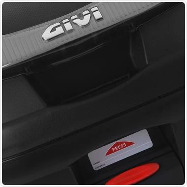 Givi E340NTA 34 Liter Monolock Top Case Matte Black 8 Givi E340NTA 34 Liter Monolock Top Case Matte Black - Image 6