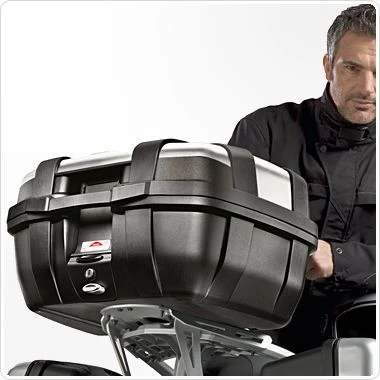 Givi TRK52NA Trekker 52 Liter Monokey Top Case 5 Givi TRK52NA Trekker 52 Liter Monokey Top Case - Image 3