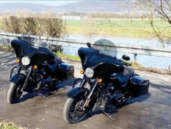 Reckless Motorcycles XE Storage Batwing Fairing -Scootik Bike Shop harley roadking b