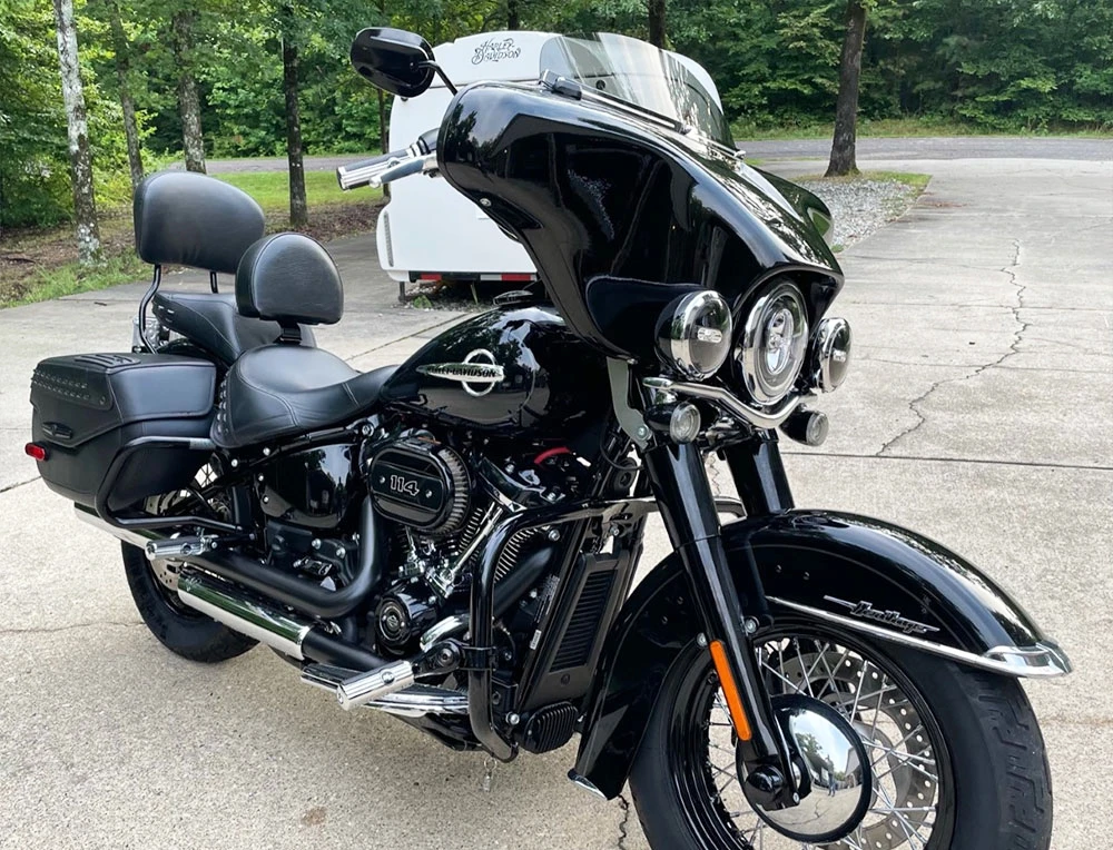 Reckless Motorcycles Batwing Fairing With Stereo For Heritage Softail 4 Reckless Motorcycles Batwing Fairing With Stereo For Heritage Softail - Image 2