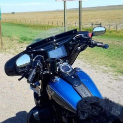 TKY GPS Batwing Fairing With Full GPS Stereo 6" X 9" Marine Speakers Installed 23 TKY GPS Batwing Fairing With Full GPS Stereo 6" X 9" Marine Speakers Installed -Scootik Bike Shop heritage softail classic batwing fairing gps a