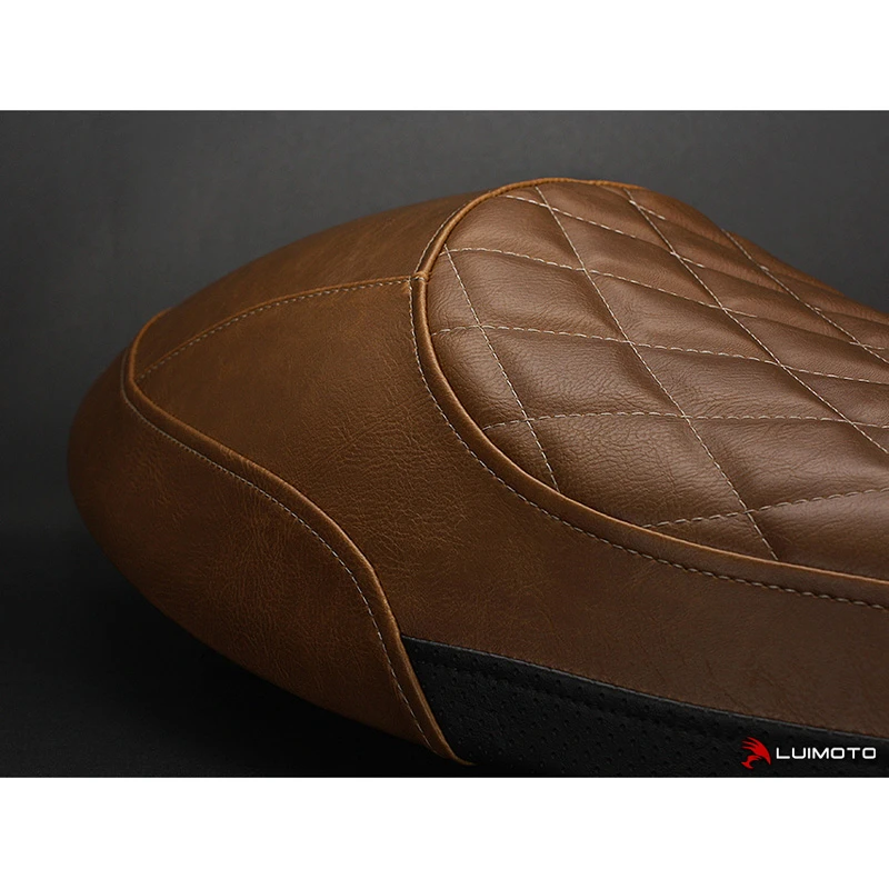 Luimoto 10141101 Vintage Diamond Rider Seat Cover For Triumph Thruxton (2016-) 5 Luimoto 10141101 Vintage Diamond Rider Seat Cover For Triumph Thruxton (2016-) - Image 3