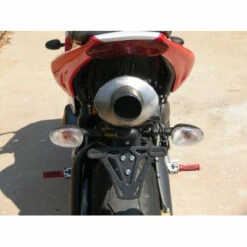 R&G "Tail Tidy" Fender Eliminator Of Triumph Daytona 675 -Scootik Bike Shop r g femder eliminator triumph daytona 02