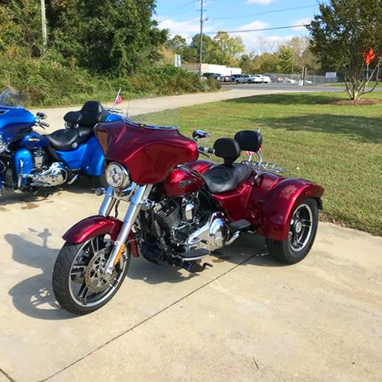 Reckless Motorcycles Batwing Fairing With Stereo For Freewheeler 9 Reckless Motorcycles Batwing Fairing With Stereo For Freewheeler - Image 7