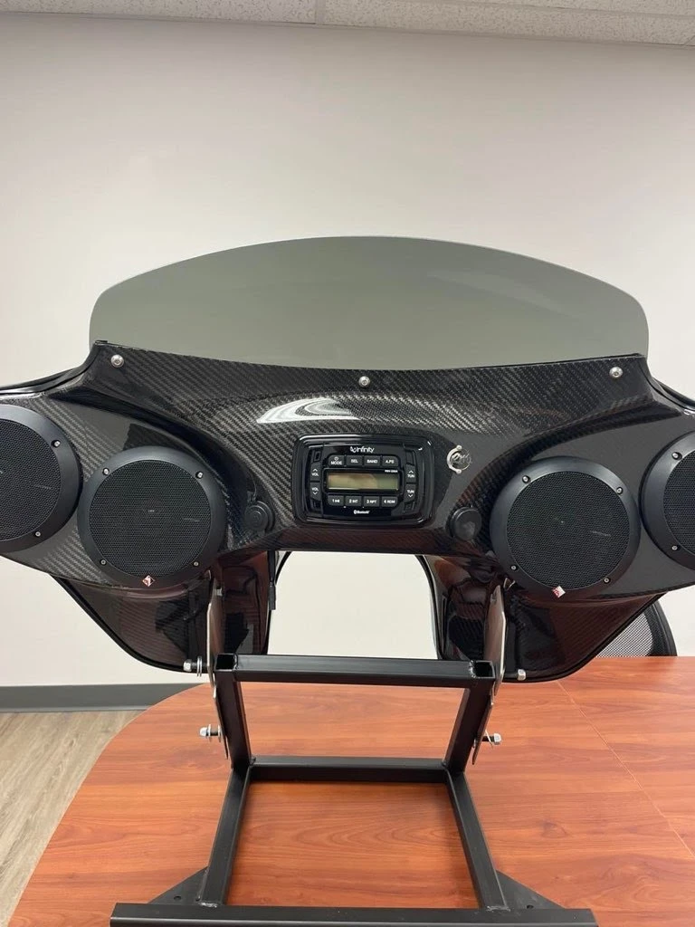 Reckless Carbon Fiber Batwing Fairing 8 Reckless Carbon Fiber Batwing Fairing - Image 6