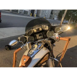 Reckless Motorcycles IS Batwing Fairing With Stereo For Indian Springfield -Scootik Bike Shop reckless icdh batwing fairing stereo dark horse image14 2