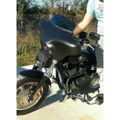 Reckless Motorcycles Batwing Fairing With Stereo For Dyna Fatbob (2007-2017) -Scootik Bike Shop reckless motorcycles fbbout1 batwing fairing image6
