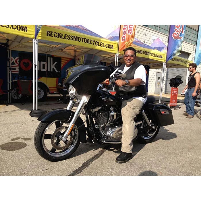 Reckless Motorcycles Batwing Fairing With Stereo Harley Switchback Models 5 Reckless Motorcycles Batwing Fairing With Stereo Harley Switchback Models - Image 3