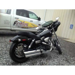 Reckless Motorcycles Batwing Fairing With Stereo Dyna / Street Bob -Scootik Bike Shop reckless motorcycles stbob01 batwing fairing image4