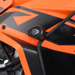 R&G CP0546BL Aero Style Crash Protectors, No Cut For KTM RC 390 / 125 / 200 (2022-)
