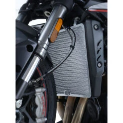 R&G RAD0219 Radiator Guard For Triumph Street Triple R/S/RS 765 (2018-) 9 R&G RAD0219 Radiator Guard For Triumph Street Triple R/S/RS 765 (2018-) -Scootik Bike Shop rg rad0219bk radiator guard black image4