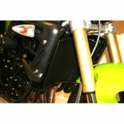 R&G Radiator Guard Black For Triumph Street Triple '08-'12 -Scootik Bike Shop rg radiator guard triumph street triple 12 04