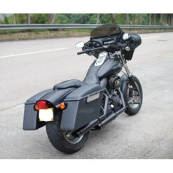 TKY Quick Release Hard Saddlebags, 25 Liter For Harley-Davidson Fat Bob/ Wide Glide -Scootik Bike Shop tky quick release saddlebags fat bob image10