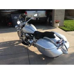 TKY Quick Release Hard Saddlebags For Yamaha Roadliner/Stratoliner, 40 Liters -Scootik Bike Shop tky quick release saddlebags roadliner stratoliner image7