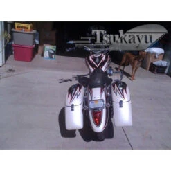 TKY Quick Release Bike Specific Strong Hardbags, 26 Liter Each 32 TKY Quick Release Bike Specific Strong Hardbags, 26 Liter Each -Scootik Bike Shop tky strong hardbags bike specific image13