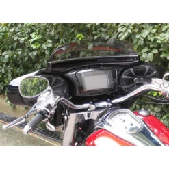 TKY Boox One GPS Fairing With Full Stereo And 6" X 9" Waterproof Speakers -Scootik Bike Shop tsukayu boox one gps fairing 6 9 speakers image3