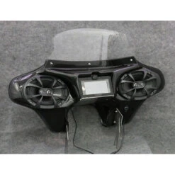 TKY GPS Batwing Fairing With Full GPS Stereo 6" X 9" Marine Speakers Installed 17 TKY GPS Batwing Fairing With Full GPS Stereo 6" X 9" Marine Speakers Installed -Scootik Bike Shop tsukayu gps batwing fairing full stereo speakers image2