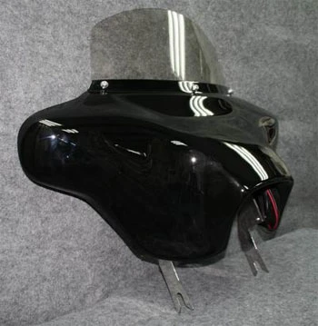 TKY Classic Batwing Fairing With Preinstalled Stereo And 6-1/2" Speakers 6 TKY Classic Batwing Fairing With Preinstalled Stereo And 6-1/2" Speakers - Image 4